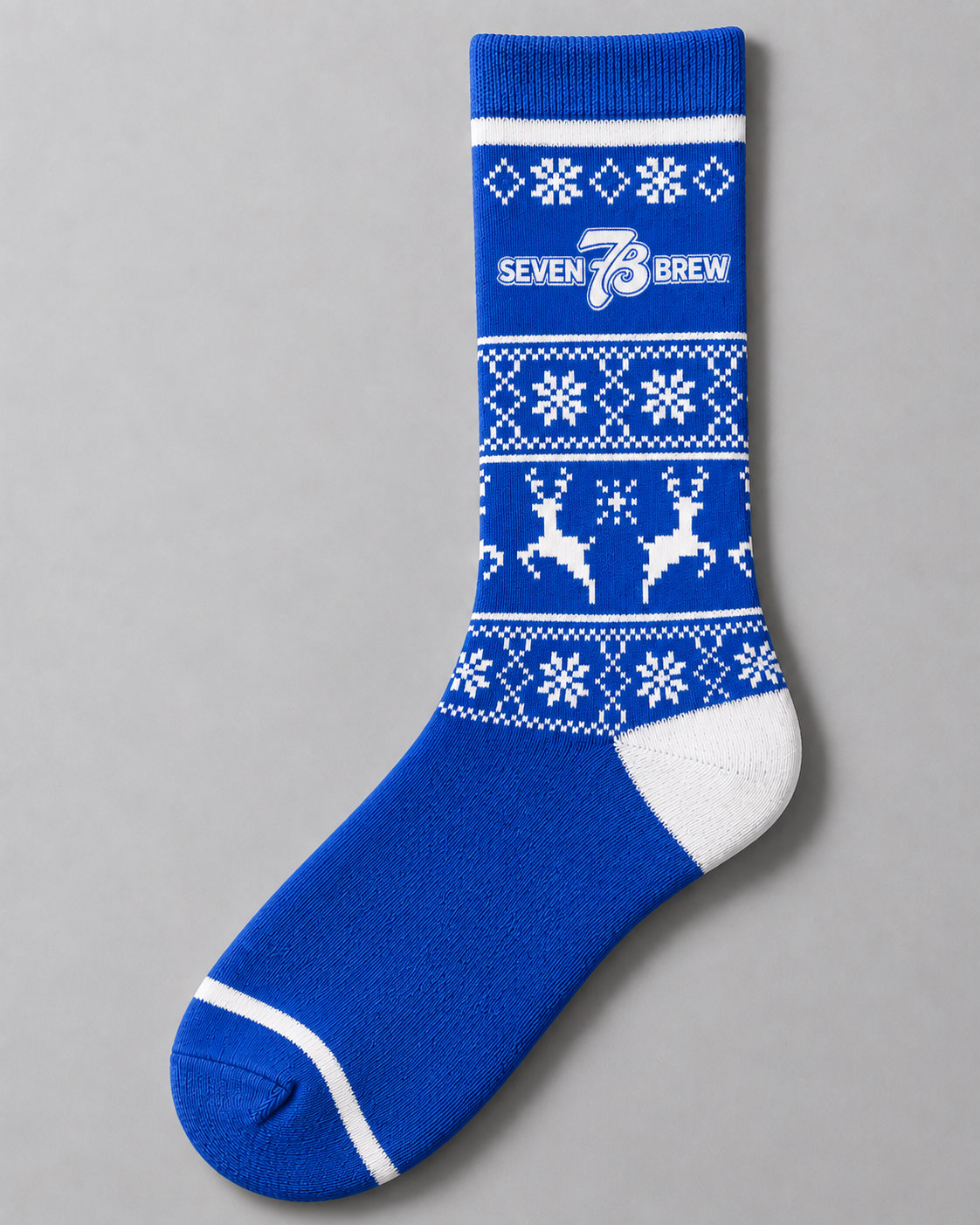 7brew custom knit holiday socks